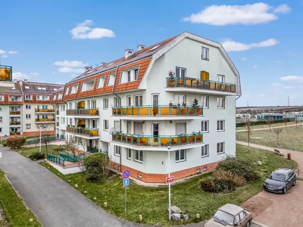 Prodej bytu 2+kk, Praha - Suchdol, K Horoměřicům, 64 m2