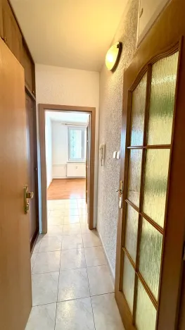 Prodej bytu 1+1, Cheb, Lesní, 36 m2