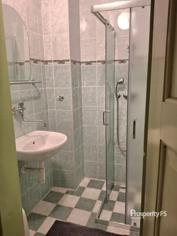 Pronájem rodinného domu, Uhřice, 66 m2