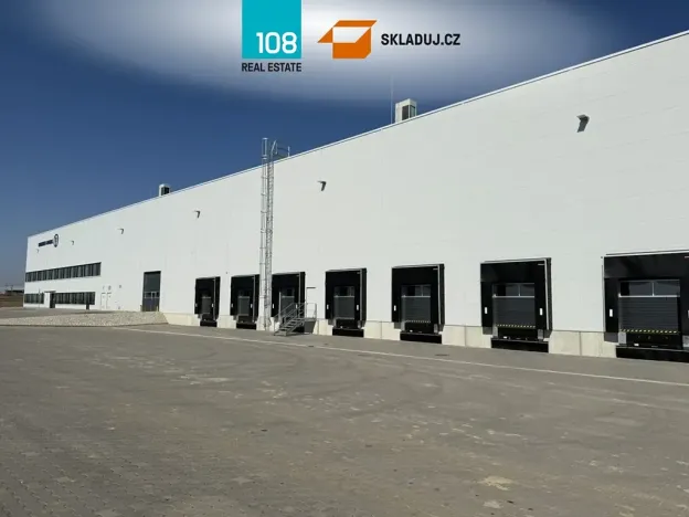 Pronájem skladu, Holubice, 3000 m2