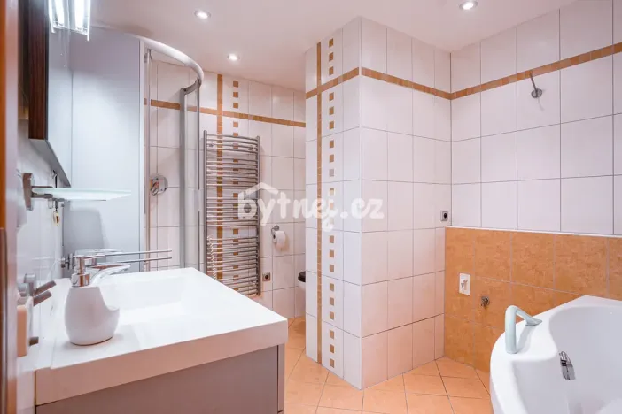 Pronájem bytu 2+kk, Praha - Krč, Ružinovská, 66 m2