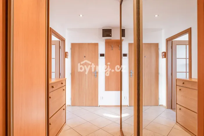 Pronájem bytu 2+kk, Praha - Krč, Ružinovská, 66 m2