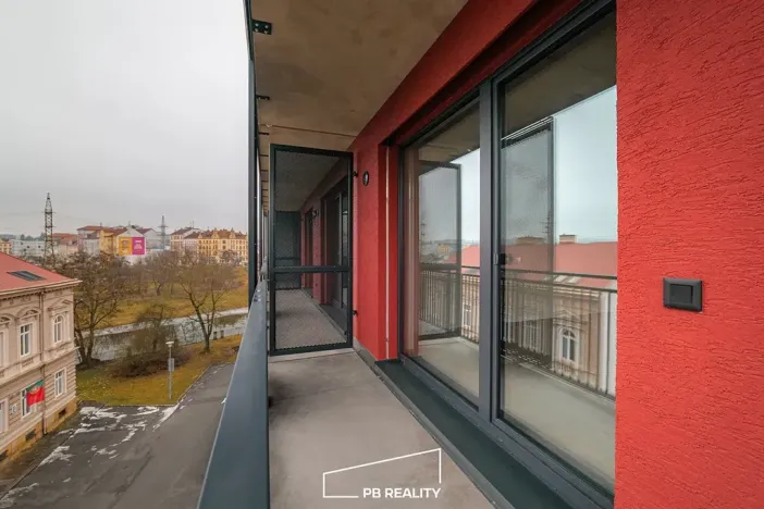 Pronájem bytu 1+kk, Plzeň, Kamenická, 34 m2