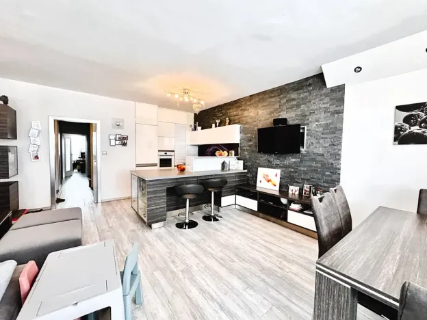 Pronájem bytu 3+kk, Pardubice, Dašická, 82 m2