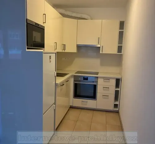 Pronájem bytu 2+kk, Praha - Kyje, Davidovičova, 50 m2