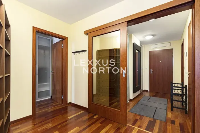 Pronájem bytu 2+kk, Praha - Vinohrady, Italská, 59 m2