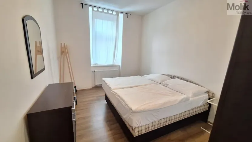 Prodej bytu 3+1, Teplice, Zeyerovo náměstí, 114 m2