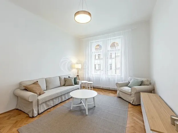 Pronájem bytu 2+1, Praha - Vinohrady, Lužická, 74 m2