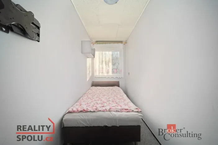 Prodej bytu 2+1, Nové Město nad Metují - Krčín, Černčická, 44 m2