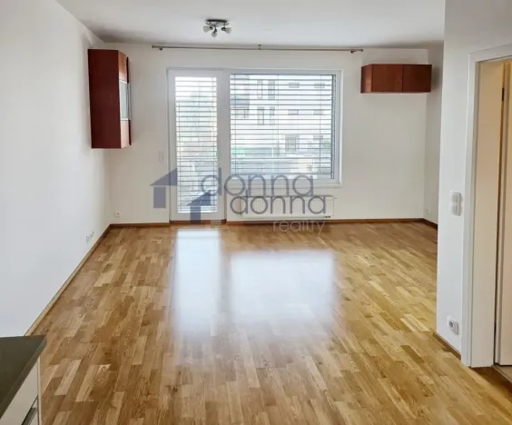 Pronájem bytu 2+kk, Praha, Waltariho, 54 m2
