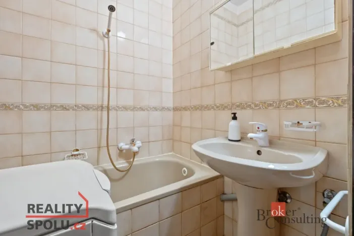 Prodej bytu 1+1, Jihlava, U Hřbitova, 36 m2