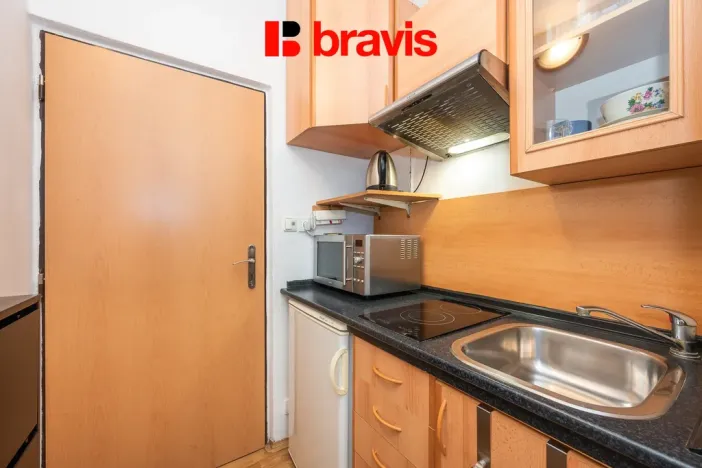 Prodej bytu 1+kk, Brno - Líšeň, Jedovnická, 20 m2