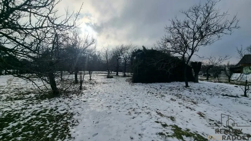 Prodej zahrady, Znojmo, 1921 m2