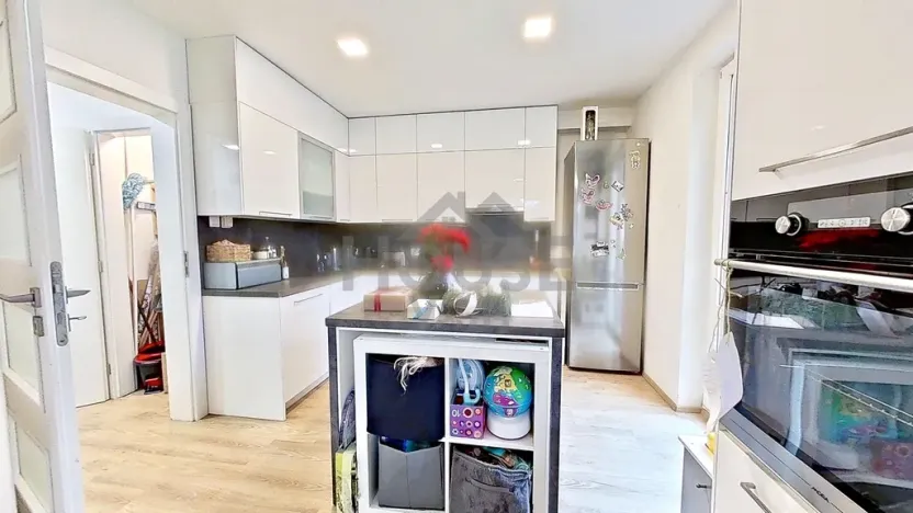 Prodej rodinného domu, Praha - Lochkov, Za ovčínem, 118 m2