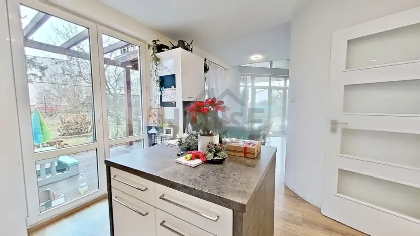 Prodej rodinného domu, Praha - Lochkov, Za ovčínem, 118 m2