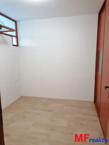 Pronájem bytu 3+1, Hradec Králové, Třebechovická, 66 m2