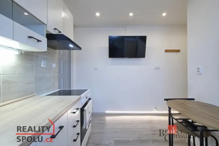 Prodej bytu 1+1, Smržovka, Hlavní, 26 m2