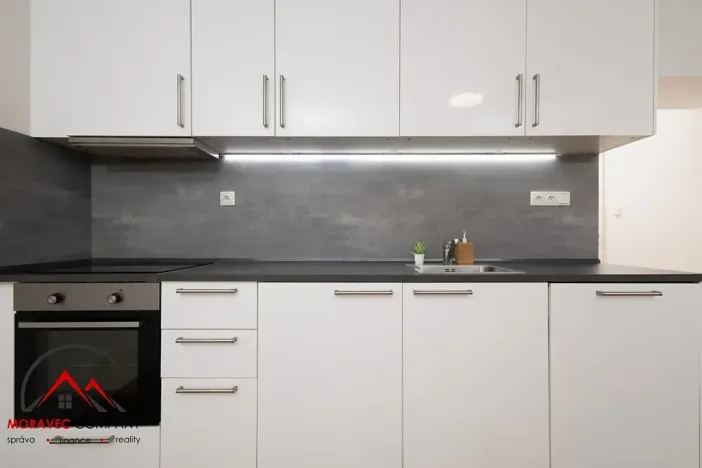 Pronájem bytu 2+kk, Ostrava, Československé armády, 55 m2