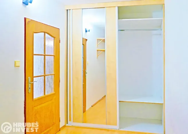 Pronájem bytu 3+1, Hradec Králové, Bratří Štefanů, 61 m2