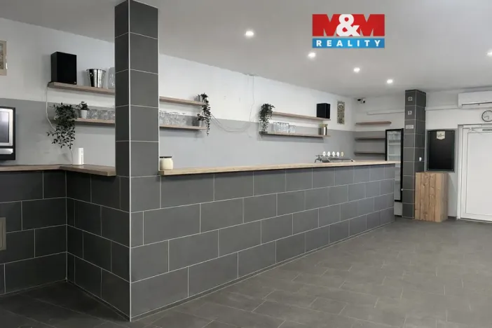 Prodej restaurace, Chomutov, Dřínovská, 75 m2