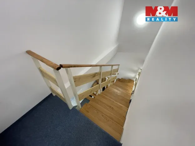 Pronájem kanceláře, Praha - Karlín, Sokolovská, 162 m2