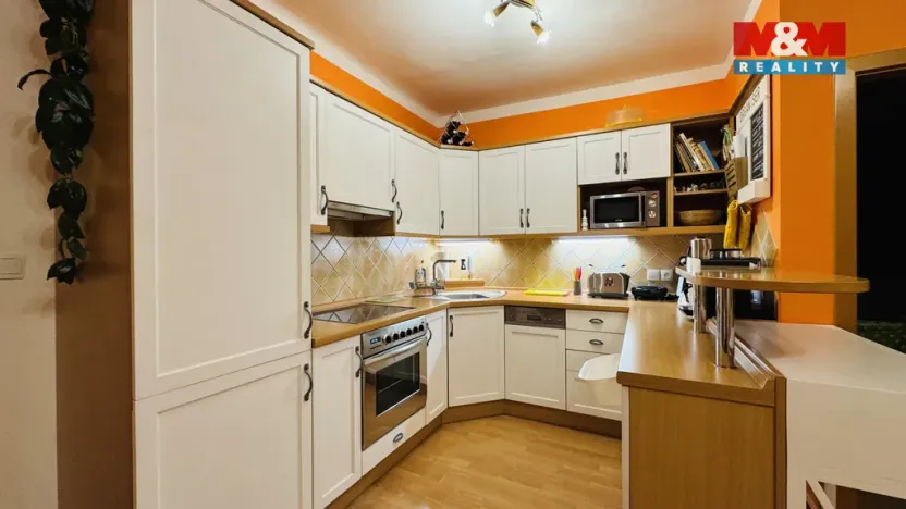 Prodej bytu 2+kk, České Budějovice - České Budějovice 3, Lipenská, 62 m2