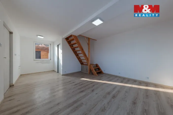 Prodej pozemku, Habartov, 1715 m2