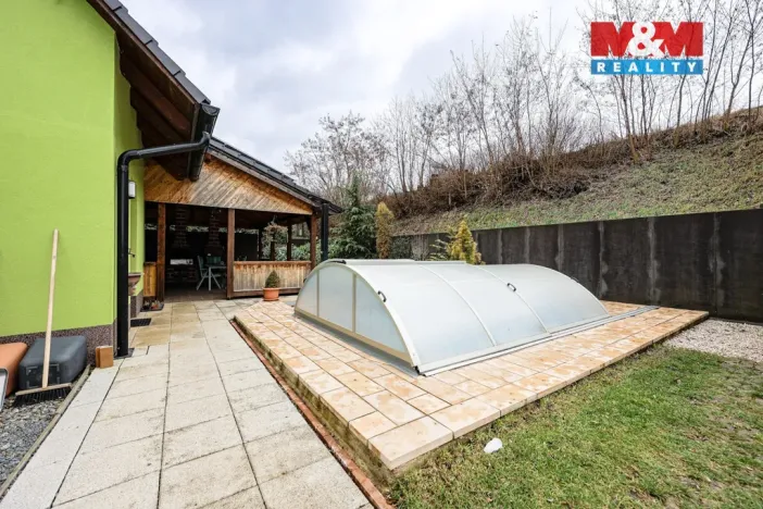 Prodej rodinného domu, Kučerov, 150 m2