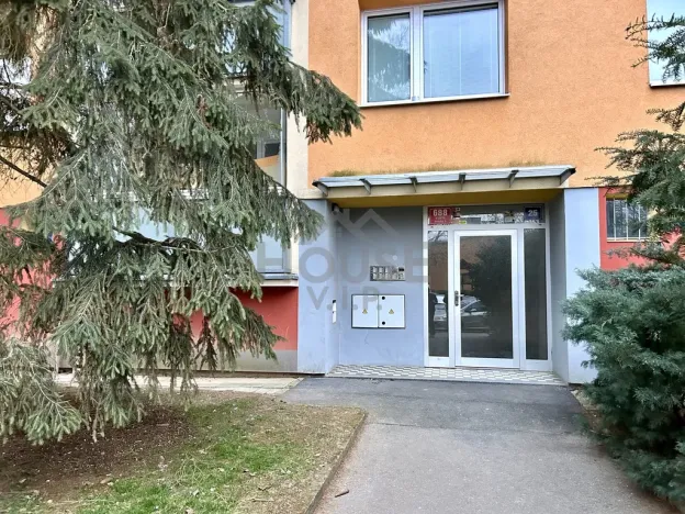 Prodej bytu 3+kk, Praha - Kamýk, Cholupická, 45 m2