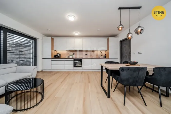 Prodej bytu 3+kk, Ostrava, Kasalického, 81 m2