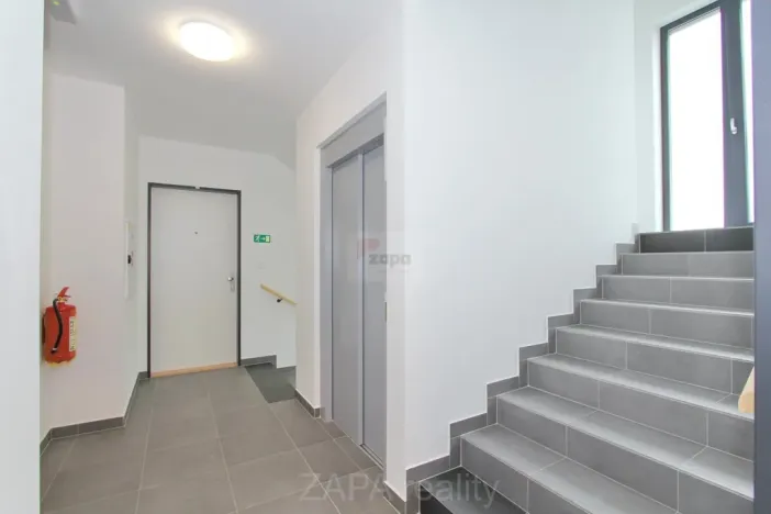 Pronájem bytu 2+kk, Praha - Bohnice, Pekařova, 44 m2