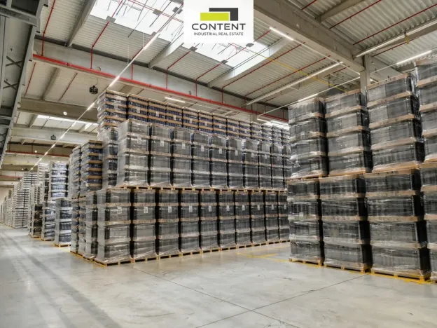 Pronájem skladu, Žebrák, Tovární, 5316 m2