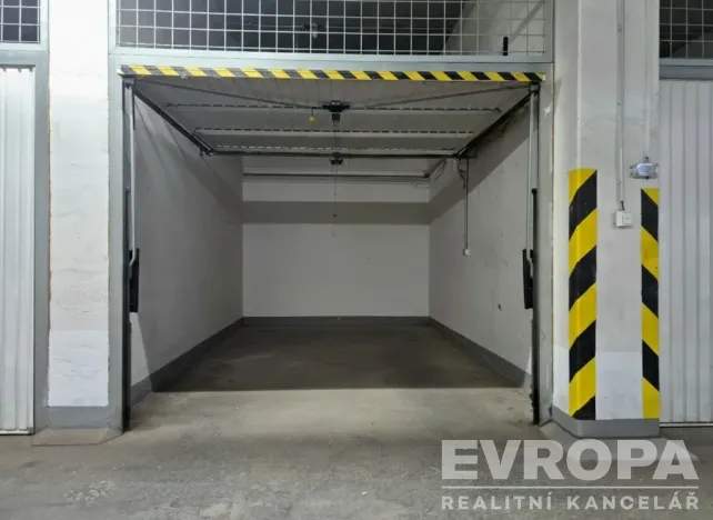 Prodej bytu 3+kk, Praha - Hlubočepy, Voskovcova, 83 m2