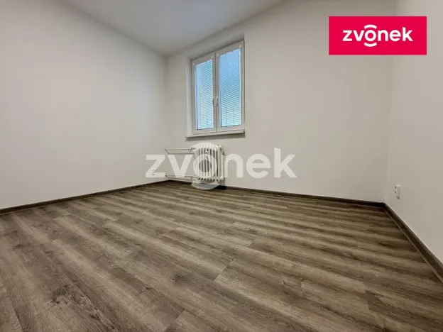 Prodej bytu 3+1, Uherský Brod, nám. 1. máje, 61 m2