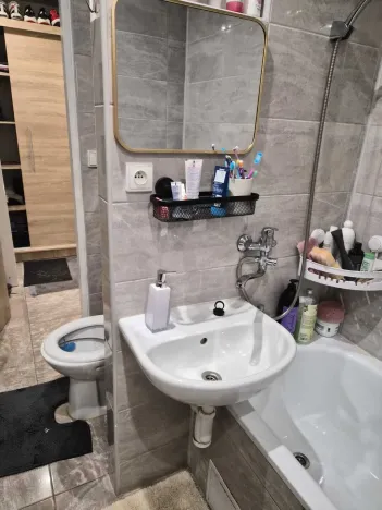 Pronájem bytu 2+1, Děčín - Děčín VI-Letná, 70 m2