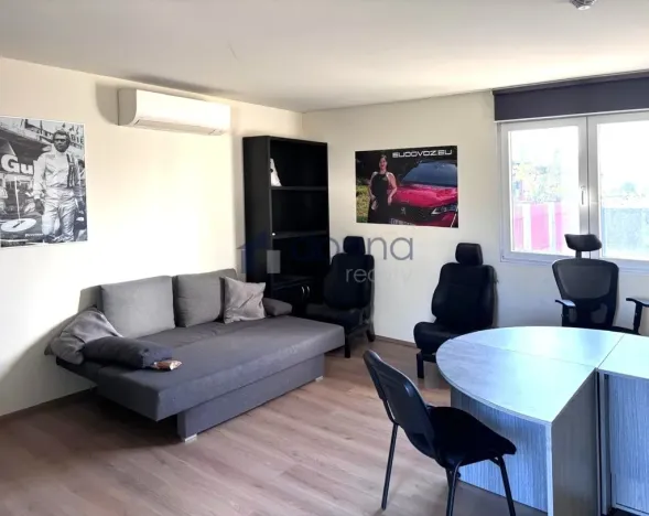 Pronájem obchodního prostoru, Praha, Průmyslová, 50 m2