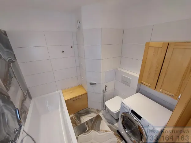 Pronájem bytu 2+kk, Krnov - Pod Bezručovým vrchem, Jesenická, 40 m2