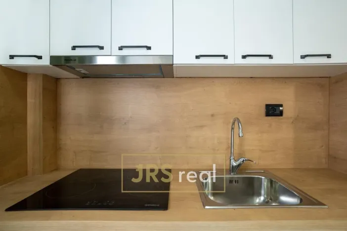 Prodej bytu 1+kk, Durrës, Albánie, 25 m2