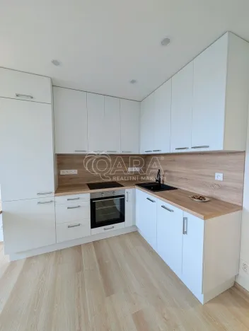 Prodej bytu 3+kk, Plzeň - Skvrňany, Lábkova, 52 m2