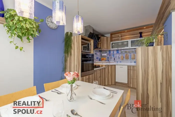 Prodej bytu 4+kk, Brno - Líšeň, Zikova, 80 m2