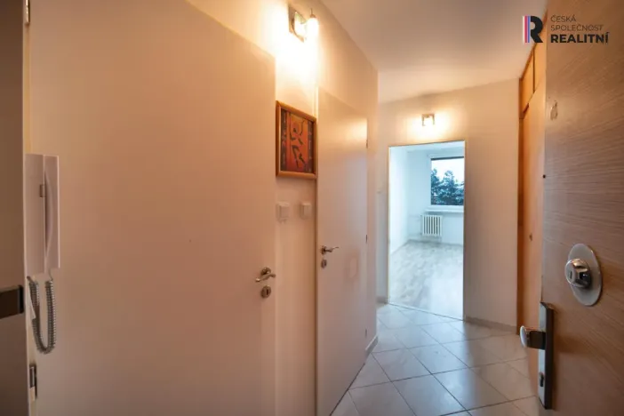 Prodej bytu 2+kk, Praha - Modřany, Krouzova, 43 m2