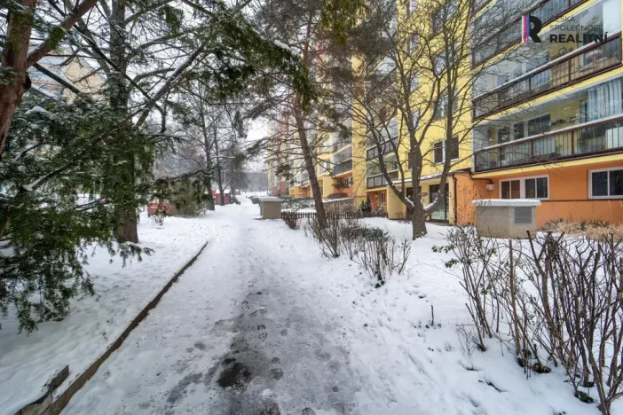 Prodej bytu 2+kk, Praha - Modřany, Krouzova, 43 m2