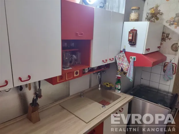 Pronájem bytu 3+1, Chomutov, Bezručova, 85 m2