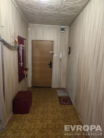 Pronájem bytu 3+1, Chomutov, Bezručova, 85 m2