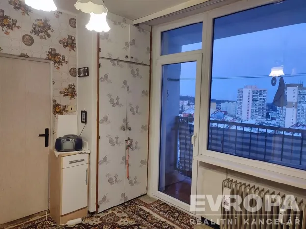 Pronájem bytu 3+1, Chomutov, Bezručova, 85 m2