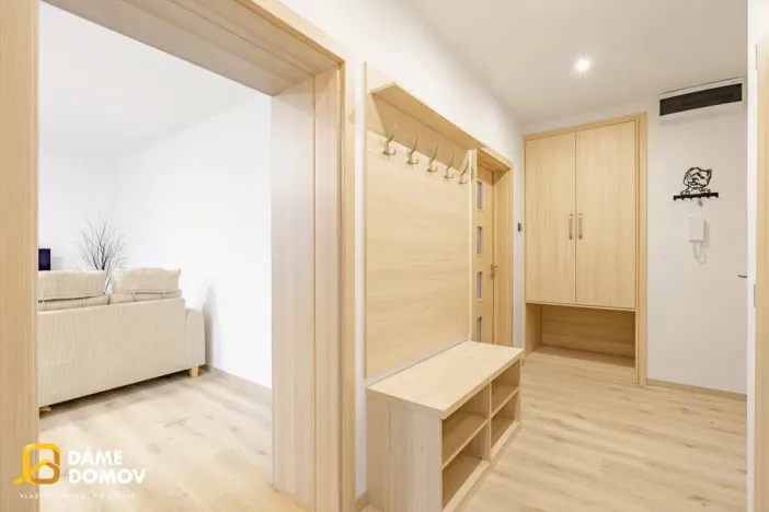 Prodej bytu 3+kk, Zlín, Věžové domy, 64 m2