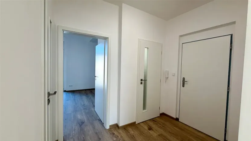Pronájem bytu 2+kk, Cheb, Evropská, 52 m2