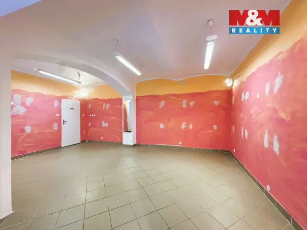 Pronájem obchodního prostoru, Jablonec nad Nisou, Soukenná, 50 m2