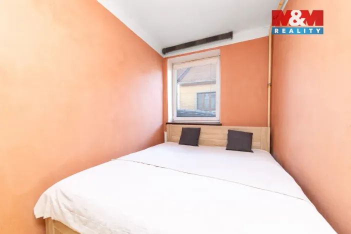 Prodej rodinného domu, Lomnice, 9. května, 83 m2