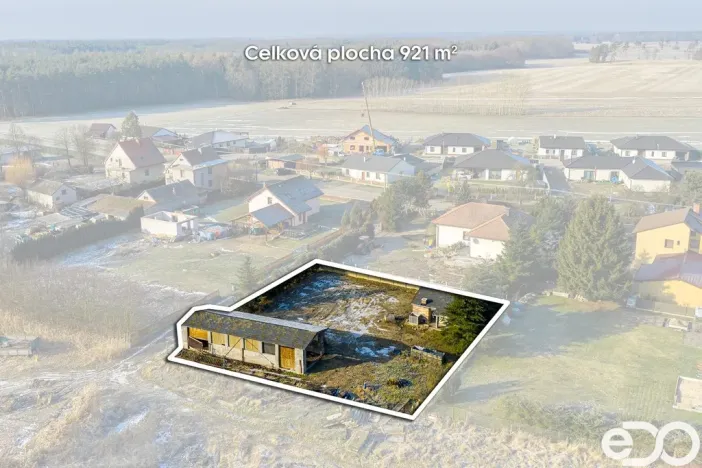 Prodej pozemku pro bydlení, Strašov, 921 m2